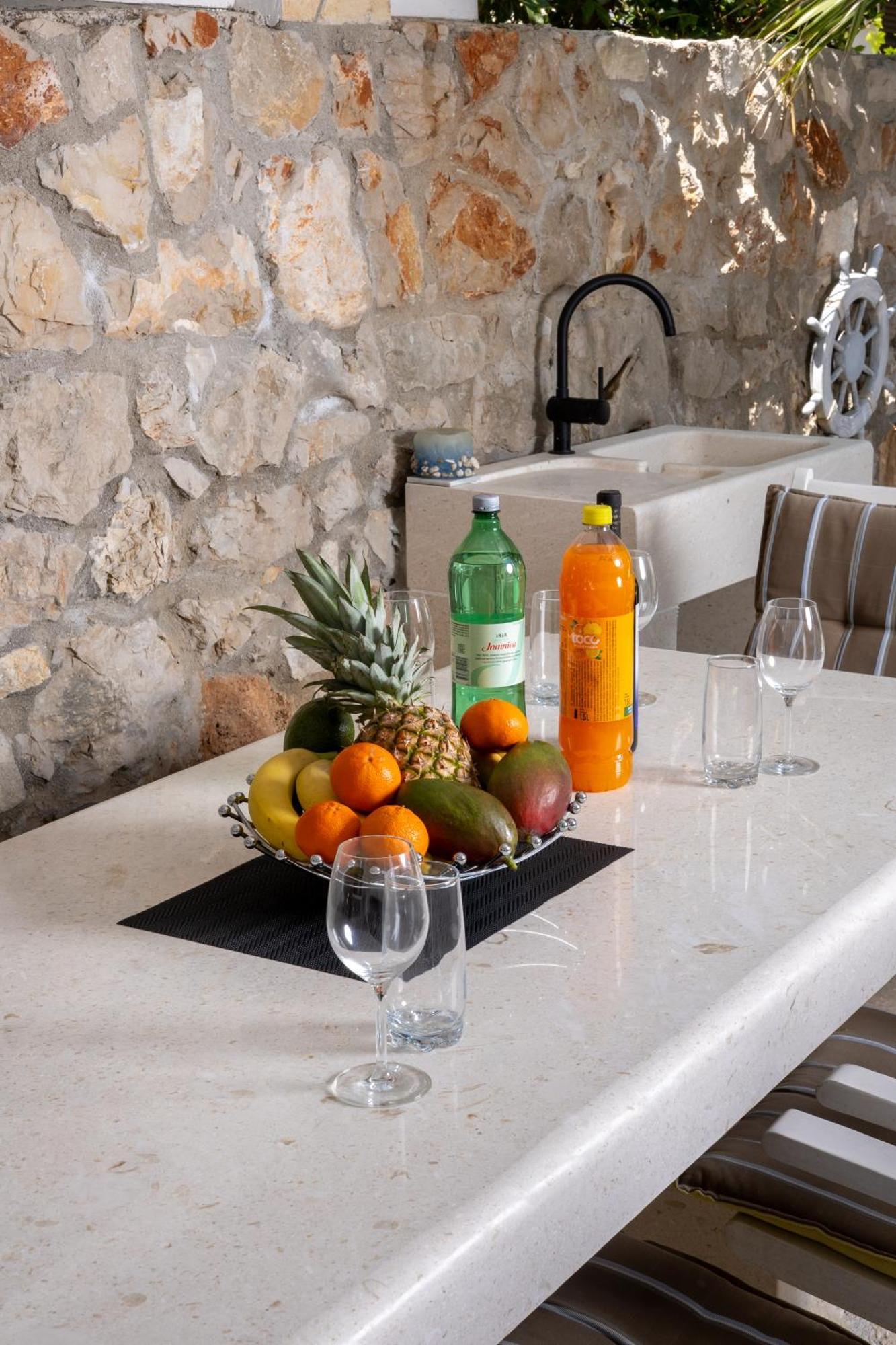 Dobronic Appartamento Jelsa (Hvar)